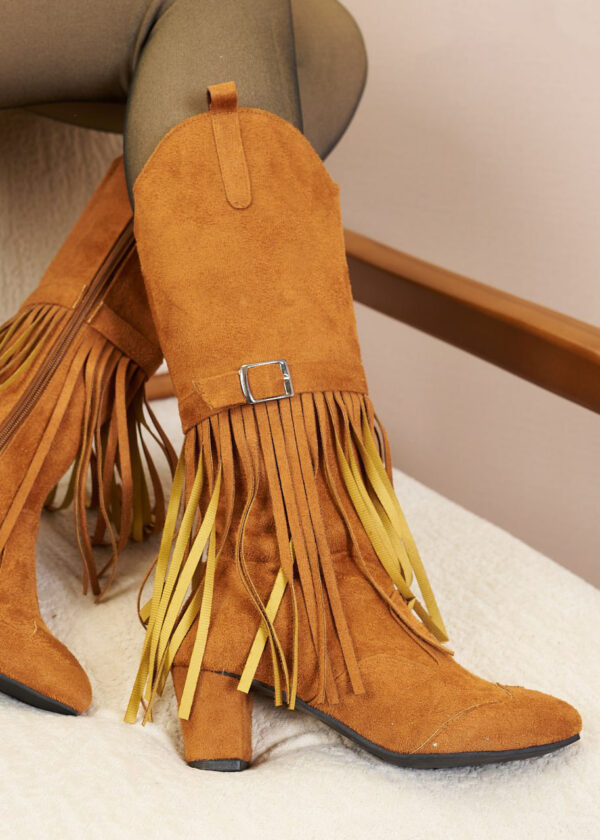 stylish fringe boots with soft tassels
